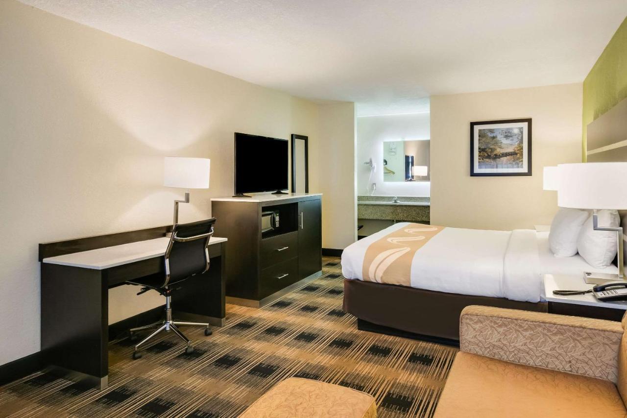 Quality Inn & Suites Mt Chalet Clayton Esterno foto