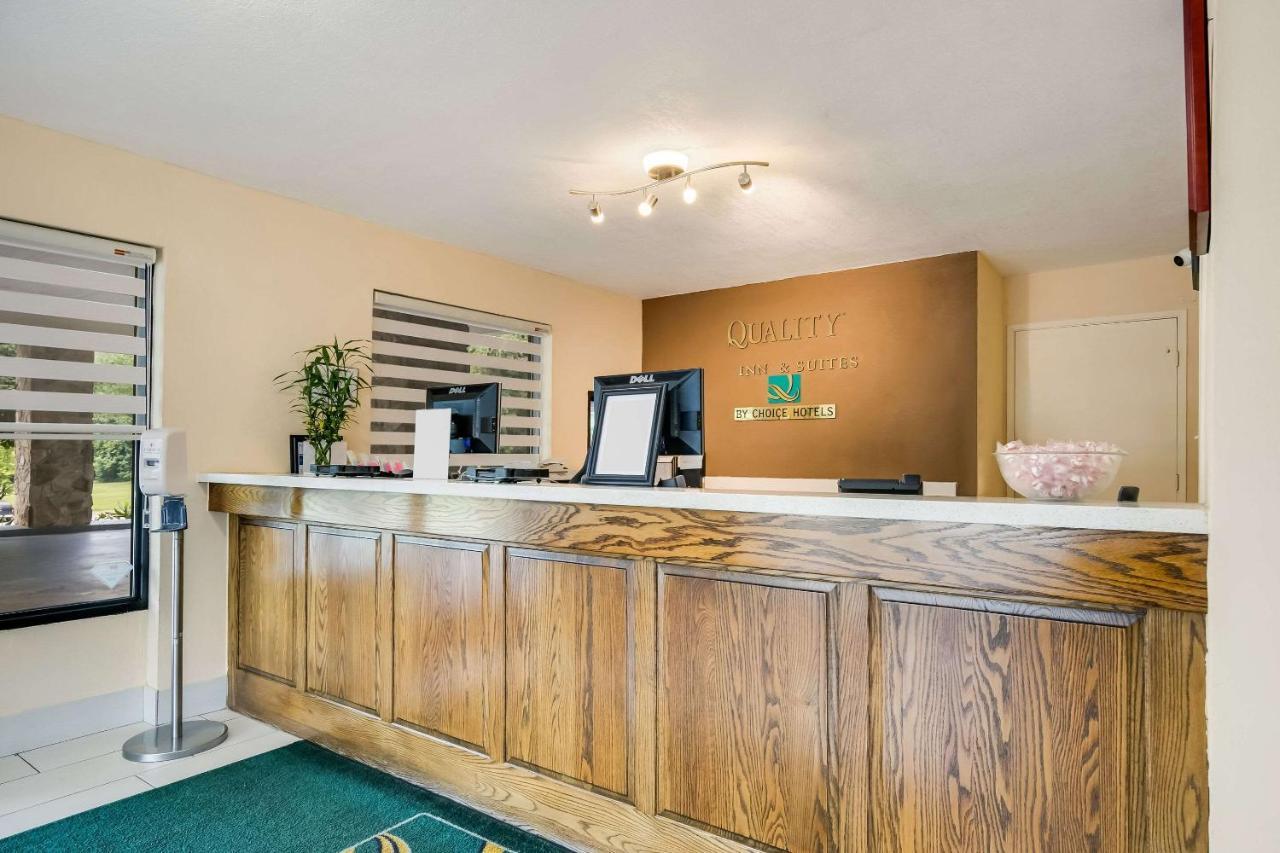 Quality Inn & Suites Mt Chalet Clayton Esterno foto